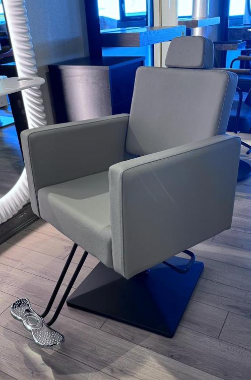 epileerstoel cream creme beige zwart knipstoel kappersstoel, Huis en Inrichting, Stoelen, Nieuw, Vijf, Zes of meer stoelen, Kunststof