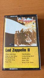 Led Zeppelin 2 muziek cassette Atlantic, Cd's en Dvd's, Cassettebandjes, Gebruikt, Ducoso, 1 bandje, Ophalen of Verzenden