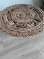 Houten tafeltje, Ophalen