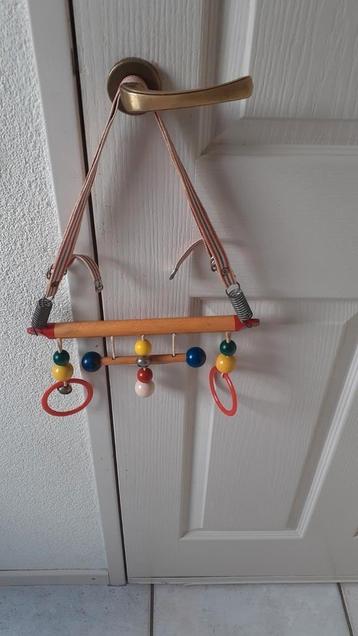 Houten Box Speeltje beschikbaar voor biedingen