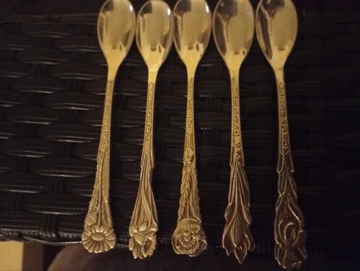 Lepel setje silver plated 90 en japans theepotje, Antiek en Kunst, Antiek | Bestek, Ophalen of Verzenden