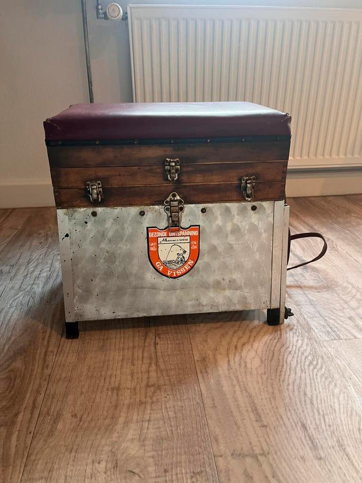 Vintage Viskoffer / Zitkoffer, Watersport en Boten, Hengelsport | Algemeen, Gebruikt, Overige typen, Ophalen