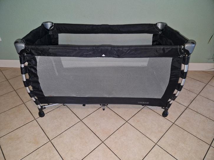 Gratis Campingbedje Ophalen, Kinderen en Baby's, Boxen, Gebruikt, Rechthoekig, Wieltjes, Ophalen