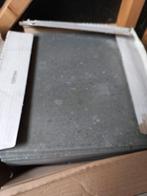 13 Vloertegels licht grijs 30 cm x 30 cm totaal 3,9 m2, Ophalen, Keramiek, Nieuw, 20 tot 40 cm