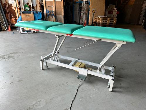 Elektronisch in hoogte verstelbare Behandelbank, Sport en Fitness, Massageproducten, Gebruikt, Massagetafel, Ophalen of Verzenden