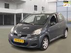 Toyota Aygo 1.0-12V Comfort Navigator, Auto's, Toyota, Voorwielaandrijving, Euro 5, Gebruikt, 4 stoelen