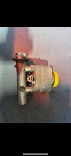 R34 GTT Skyline Hoofdremcilinder, Ophalen of Verzenden