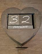 Houten Hart Kalender, Ophalen, Gebruikt, Analoog, Overige typen
