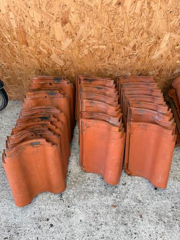 Gevelpannen links / rechts OVH 206 Natuurrood beschikbaar voor biedingen