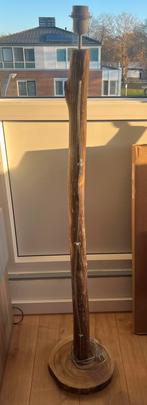 Lampvoet hout boomstam scandinavische stijl, Huis en Inrichting, Lampen | Vloerlampen, Ophalen, Zo goed als nieuw, Hout, Minder dan 100 cm