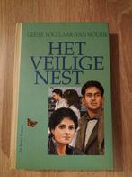 Geesje Vogelaar van Mourik Het veilige nest, Boeken, Gelezen, Geesje Vogelaar van Mouri, Ophalen of Verzenden, Nederland