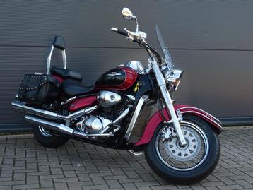 SUZUKI Intruder C800 2007 ZGAN weinig kilometers Vl800 C 800 beschikbaar voor biedingen
