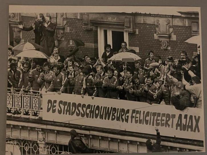 Ajax huldiging Europacup 2, 1987 - Cruijff, van Basten, Verzamelen, Foto's en Prenten, Gebruikt, Foto, Overige onderwerpen, 1980 tot heden