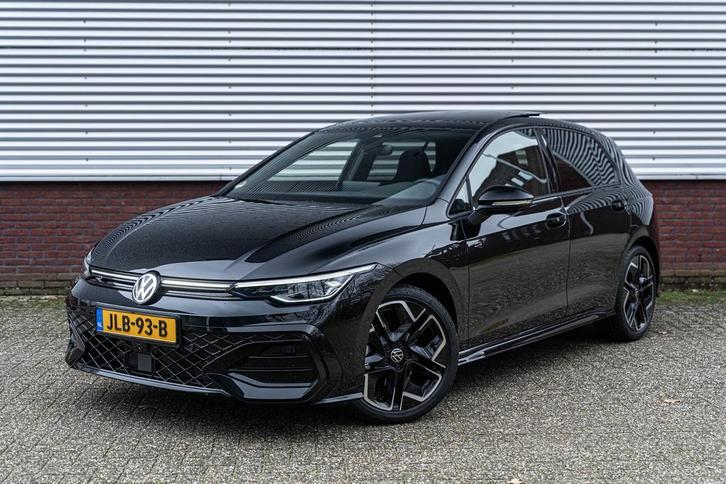 Volkswagen Golf 8.5 R Facelift|Pano|Keyless|Fabrieksgarantie, Auto's, Volkswagen, Particulier, Golf, 360° camera, ABS, Achteruitrijcamera