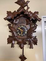 Antieke koekoeksklok plusminus 90 jaar oud, Ophalen