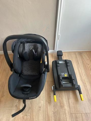 Maxi Cosi autostoeltje met base beschikbaar voor biedingen
