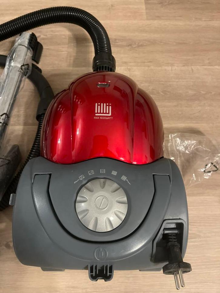 Lillij stofzuigers, Witgoed en Apparatuur, Stofzuigers, Zo goed als nieuw, 1200 tot 1600 watt, Ophalen