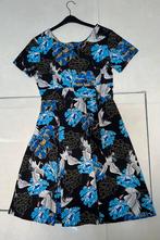 Zomer jurk zwart met blauwe bloemen witte vogels M, Ophalen of Verzenden, Zo goed als nieuw, Zwart