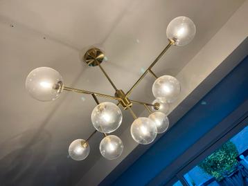 Moderne Mid-Century Plafondlamp – Goud met 9 Glazen Bollen beschikbaar voor biedingen