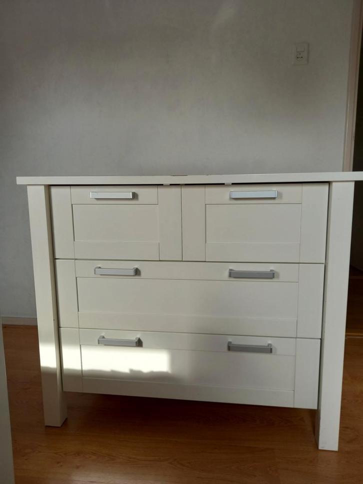 Commode + hang/legkast + plankje boven commode, Kinderen en Baby's, Kinderkamer | Commodes en Kasten, Gebruikt, Commode, 90 tot 105 cm