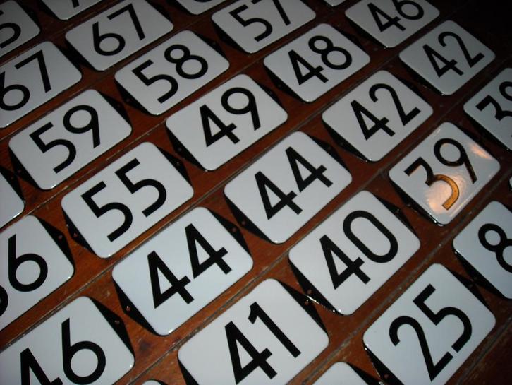 echt oude emaille huisnummers,huisnummer nummer oud Utrecht, Antiek en Kunst, Antiek | Emaille, Ophalen of Verzenden