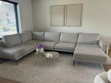 Bank beige U-vorm beschikbaar voor biedingen