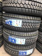 4x Hifly Winterbanden 205/45 R17 XL 88H, Auto-onderdelen, Banden en Velgen, Gebruikt, 17 inch, Band(en), Personenwagen
