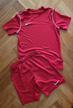 Trainingsset Nike dri-fit 147-158 cm, Ophalen of Verzenden, Zo goed als nieuw, Maat 46 (S) of kleiner, Voetbal