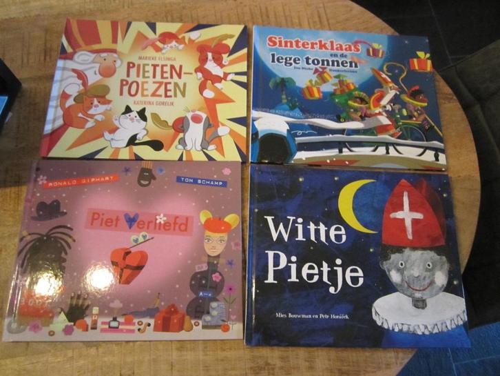 4 sinterklaasboeken voor 5 euro of 1,25 euro per stuk, Diversen, Sinterklaas, Nieuw, Ophalen of Verzenden