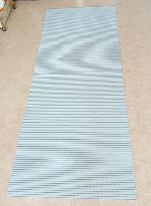 Te Koop: Yogamat van 100% kunststof.   Lengte: 170 cm., Sport en Fitness, Yoga en Pilates, Zo goed als nieuw, Yogamat, Ophalen of Verzenden