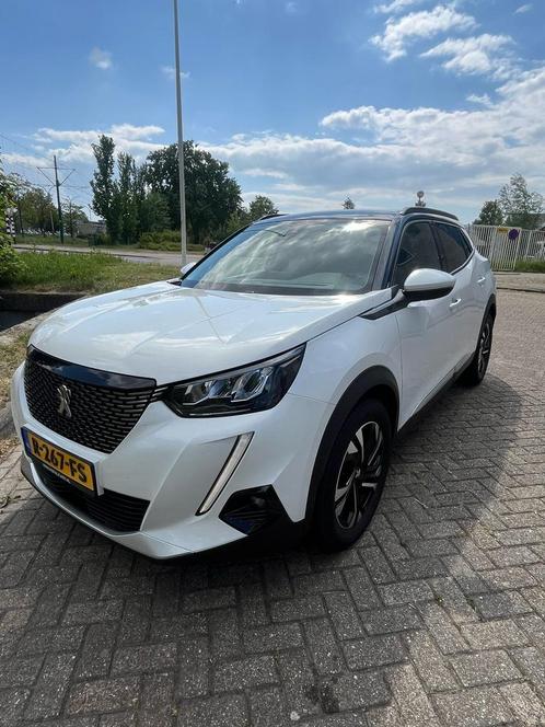 Peugeot 2008 1.2 Puretech 130pk 2021 Wit, Auto's, Peugeot, Particulier, Benzine, A, SUV of Terreinwagen, Handgeschakeld, Geïmporteerd