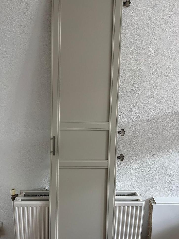 Enkele (!) Paxkast IKEA met beige deur 236cm hoog, Huis en Inrichting, Kasten | Kledingkasten, Zo goed als nieuw, 200 cm of meer