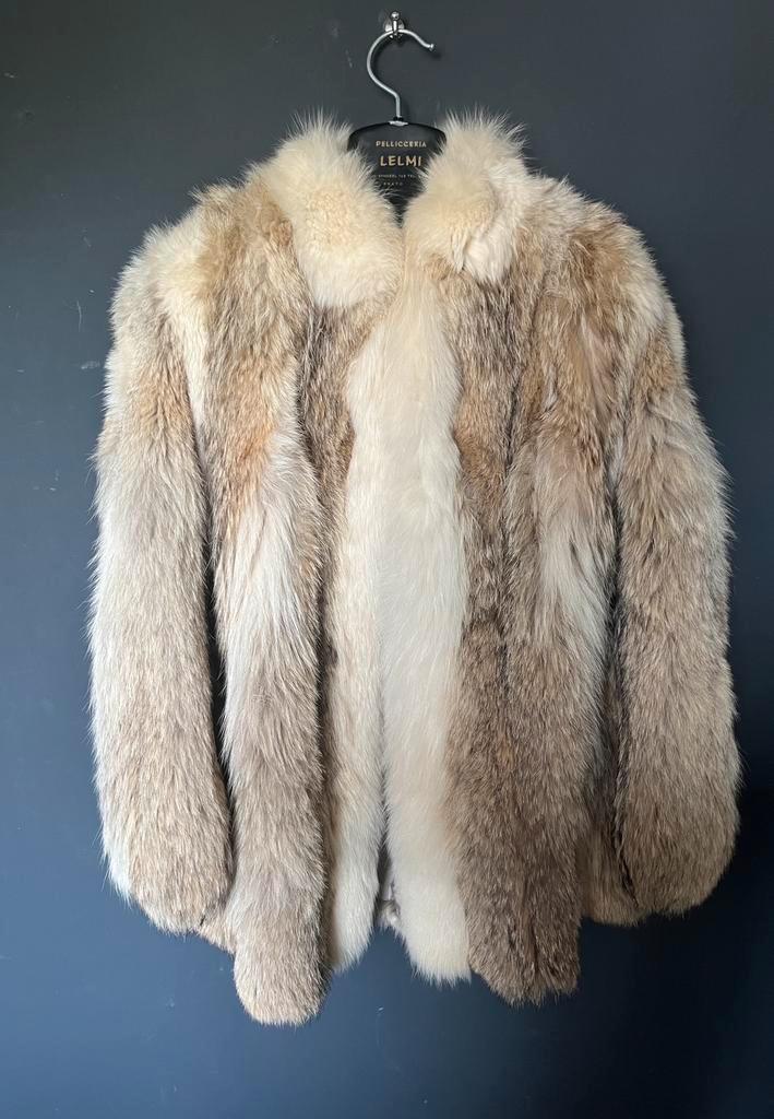 Prachtige bontjas van wolf / coyote met een poolvos kraag 40, Kleding | Dames, Jassen | Winter, Zo goed als nieuw, Maat 38/40 (M)