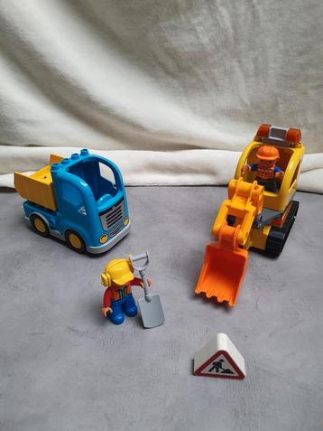 Duplo Bouwplaats Set met Vrachtwagen en Graafmachine beschikbaar voor biedingen