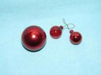 50 CENT OF GRATIS 3 rode kerstballen, Diversen, Kerst, Ophalen of Verzenden, Zo goed als nieuw