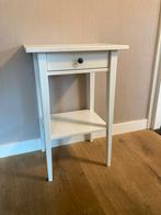 Ikea Hemnes nachtkastje - licht beschadigd, Minder dan 55 cm, Gebruikt, Rechthoekig, Hout