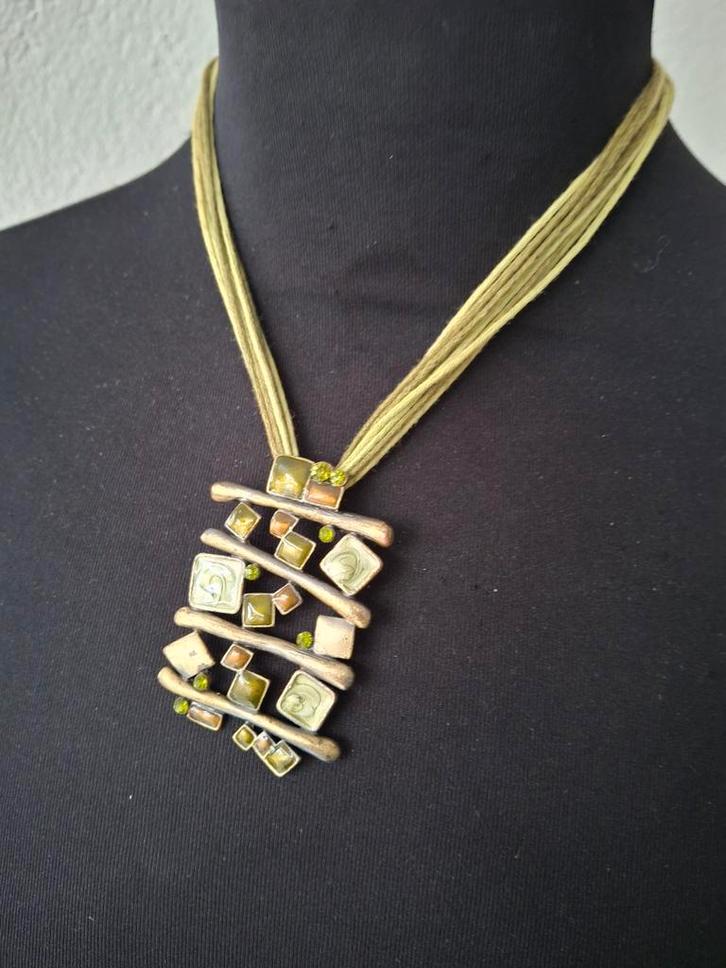 Fantasie Ketting met Hanger - Verstelbaar, Sieraden, Tassen en Uiterlijk, Kettingen, Gebruikt, Overige materialen, Groen, Met hanger