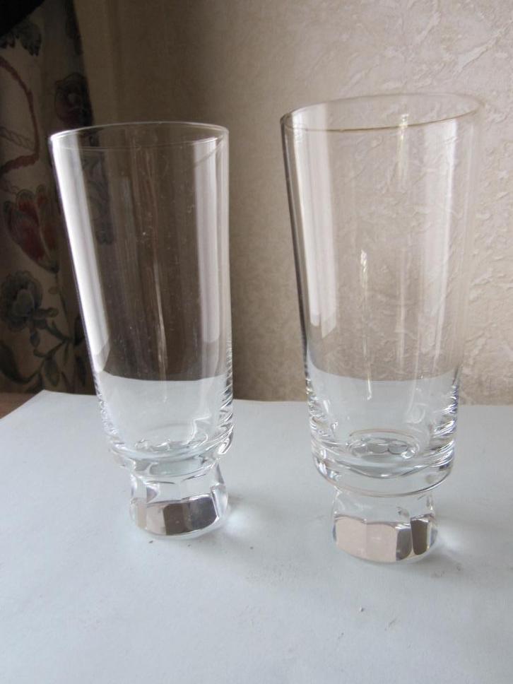 Twee Friedrich Kristall glazen - kelk op geslepen voet, Antiek en Kunst, Antiek | Glas en Kristal, Verzenden