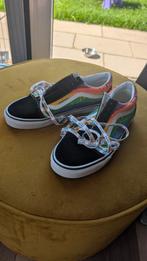 Vans Old Skool Pride 2021 - Maat 42,5 - Gloednieuw, Kleding | Heren, Schoenen, Zwart, Nieuw, Ophalen of Verzenden, Sneakers of Gympen