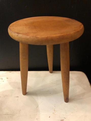 Prachtig Brocante Driepoot Eiken Melkkrukje. beschikbaar voor biedingen