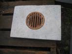 oude arduinen afvoerput met gietijzeren rooster, Tuin en Terras, Ophalen, Gebruikt