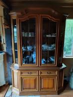 Notenhouten vitrinekast met geslepen ramen, Huis en Inrichting, Ophalen, 100 tot 150 cm, Klassiek, Zo goed als nieuw