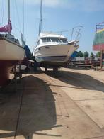 Bayliner 2958 opknapper, Watersport en Boten, Speedboten, Ophalen, Binnenboordmotor, 6 meter of meer, Zo goed als nieuw