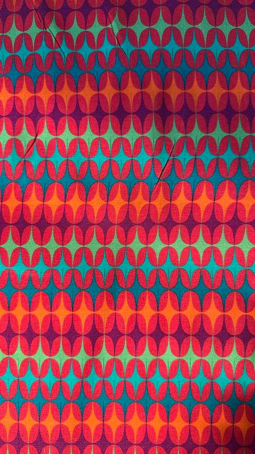 Retro viscose tricot, Hobby en Vrije tijd, Stoffen en Lappen, Zo goed als nieuw, Katoen, 120 cm of meer, 30 tot 200 cm, Ophalen of Verzenden