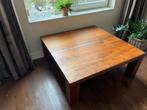 Salontafel Notenhout Bert Plantagie Stripe 100cm x 100cm, Huis en Inrichting, Tafels | Salontafels, Ophalen, Vierkant, Zo goed als nieuw