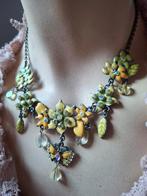 Geëmailleerde verstelbare kett met bloem- en vlindermotieven, Overige materialen, Met kristal, Verzenden, Geel