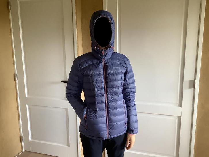 Zgan Ayacucho donzen jas mt S - donsjas - heel netjes, Kleding | Dames, Jassen | Winter, Zo goed als nieuw, Maat 36 (S), Blauw