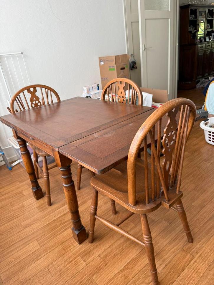 4 Windsor Chairs met uitklapbare tafel, Huis en Inrichting, Complete eetkamers, Gebruikt, 4 tot 6 stoelen, Ophalen