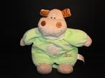 TIAMO NIJLPAARD HARRY THE HIPPO VELOURS BEIGE MET GROEN PAKJ, Kinderen en Baby's, Speelgoed | Knuffels en Pluche, Ophalen of Verzenden