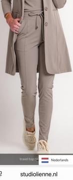 Mi Piace Broek en Blouse NIEUW Taup Kleur, Mi Piace, Ophalen of Verzenden, Nieuw